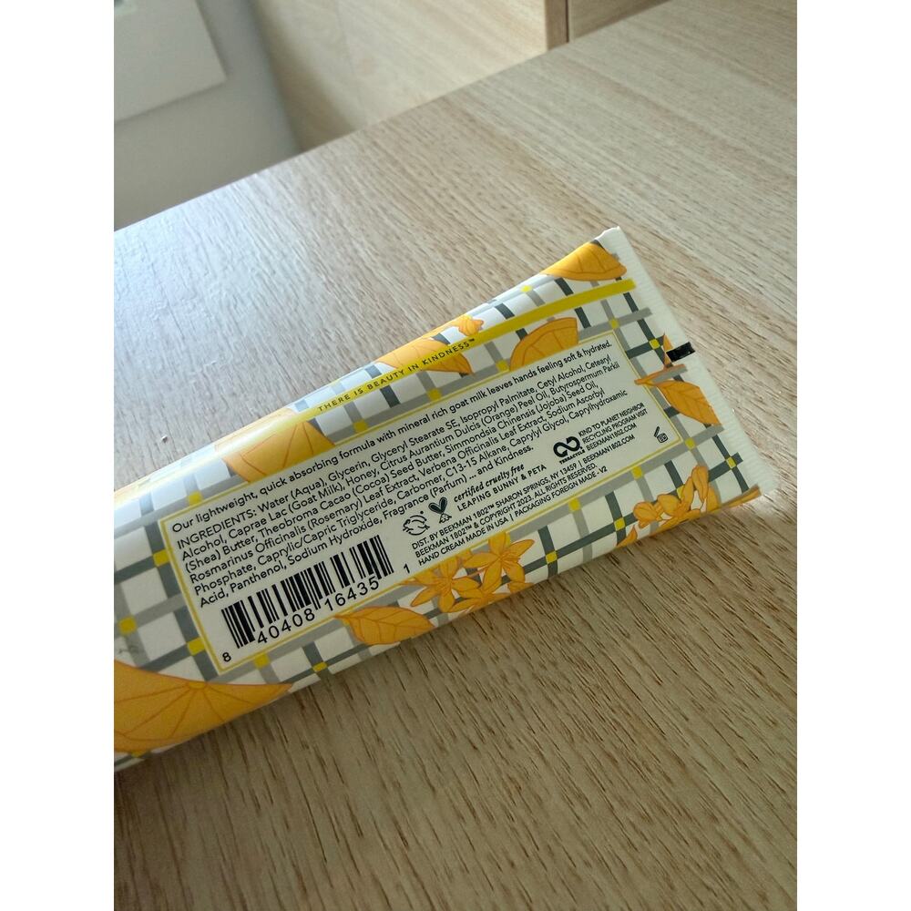 $24 New Beekman 1802 Honey & Orange Blossom Goat Milk Hand Cream 3.4oz Sealed - Picture 4 of 7